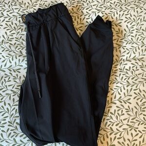 Lululemon joggers